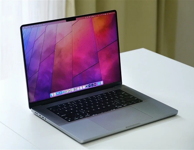 Apple Macbook Pro 16 for programming and Coding