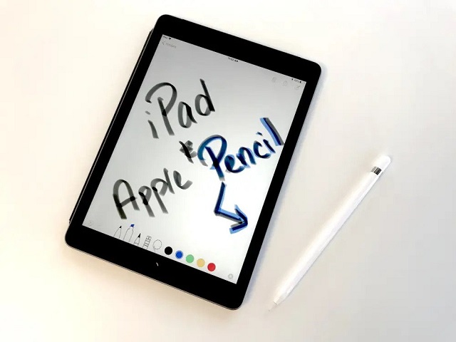 iPad (9th gen) tablet for note taking