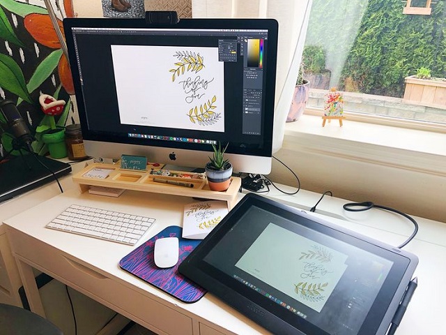 wacom cintiq 16 screen drawing tablet for tattoo artists