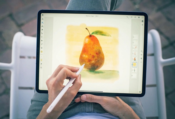 iPad pro for drawing outdoor